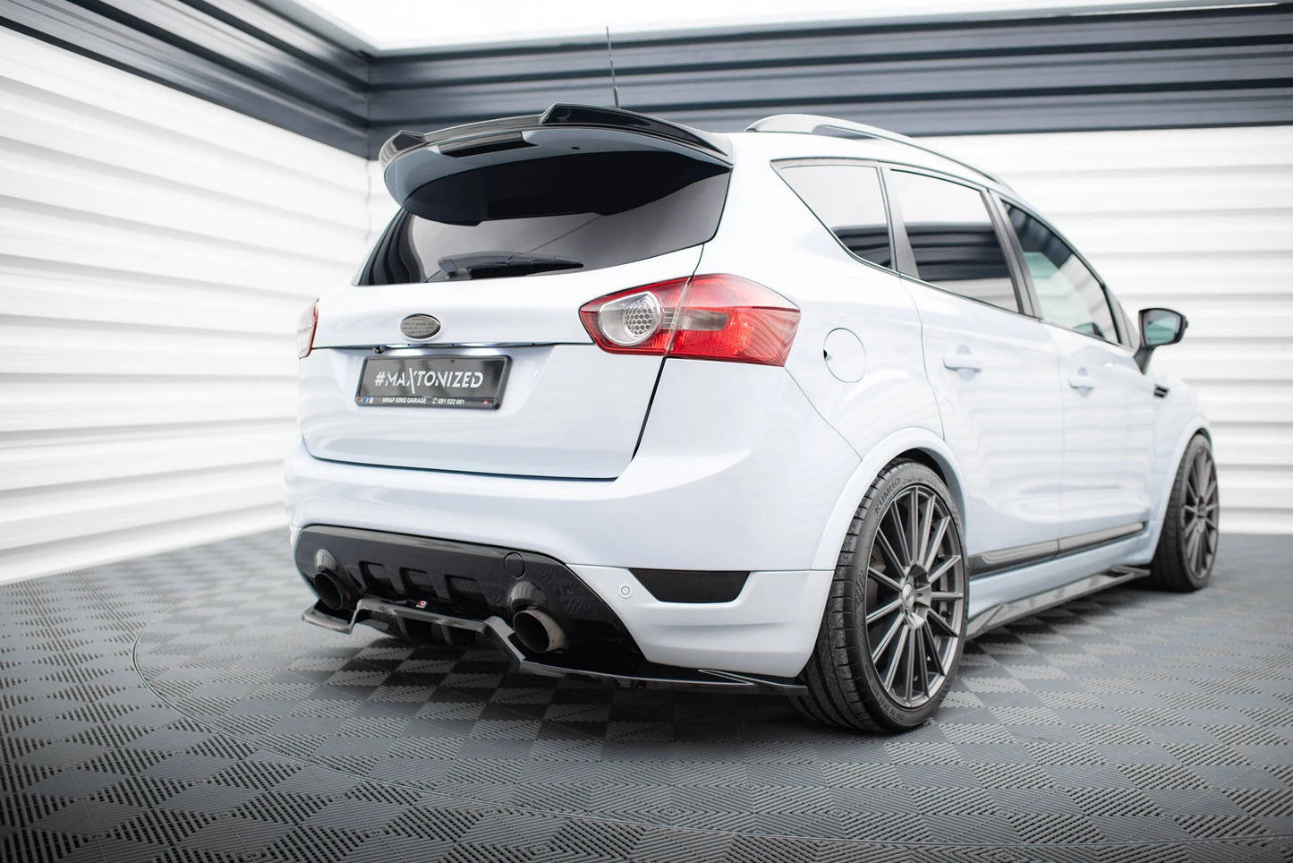 Ford Kuga ST Mk1 - Heck Ansatz