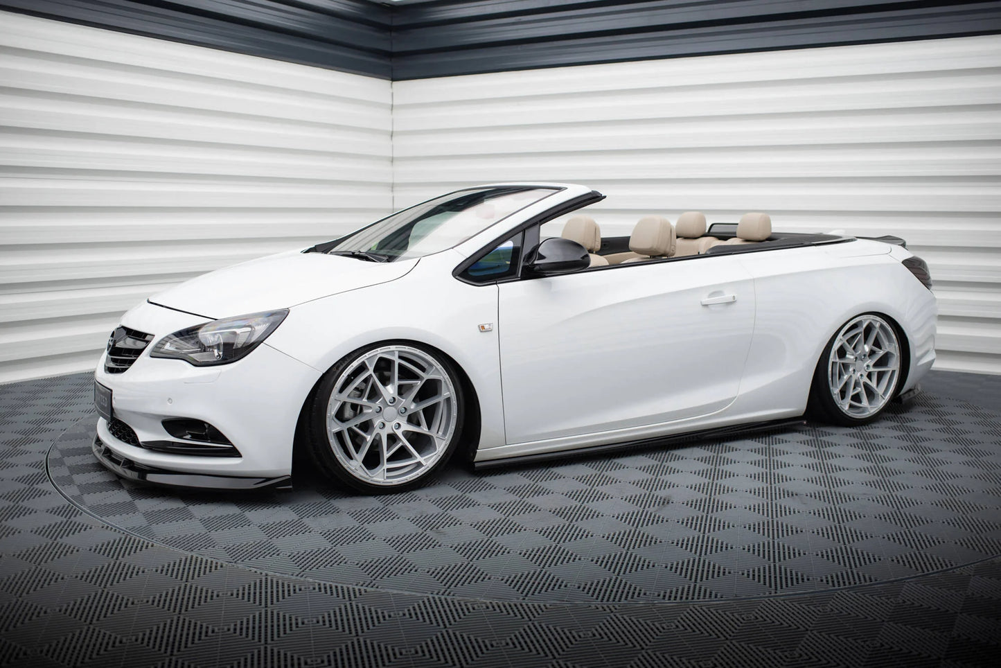 Opel Cascada - Seitenschweller