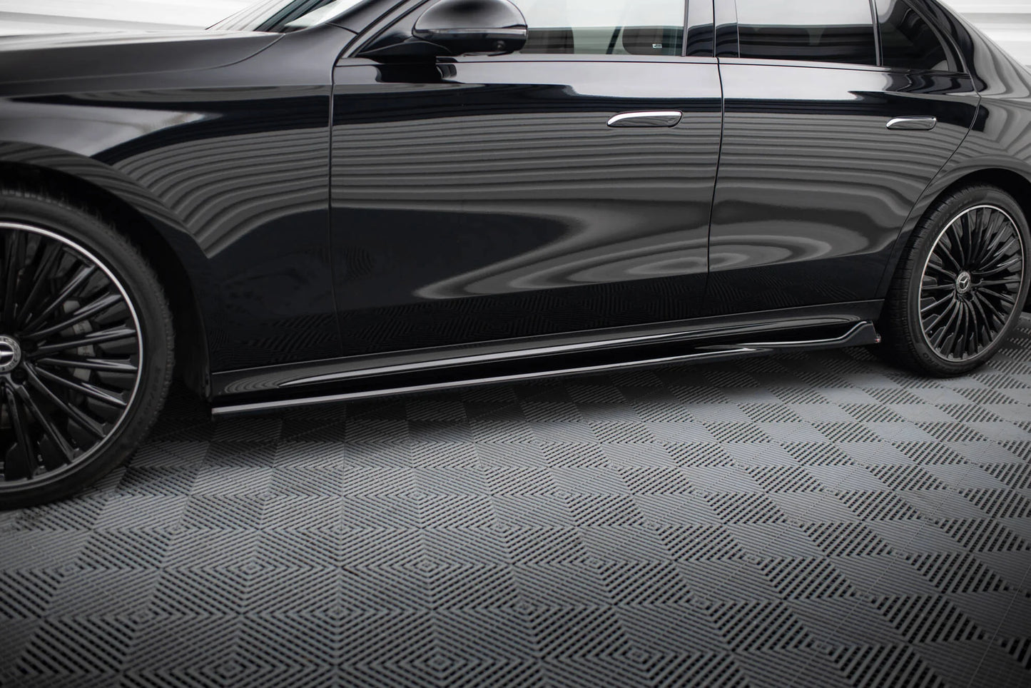 Mercedes E-Klasse AMG-Line - Seitenschweller