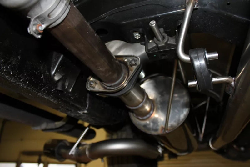 Nissan Navara - Fox Halbauspuffanlage ab Kat Sidepipe