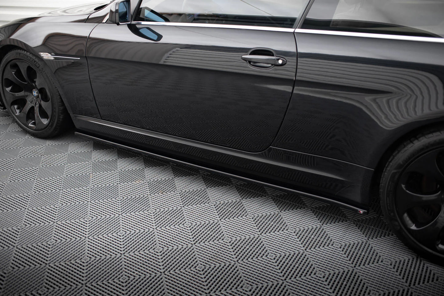 BMW M6 E63 - Seitenschweller