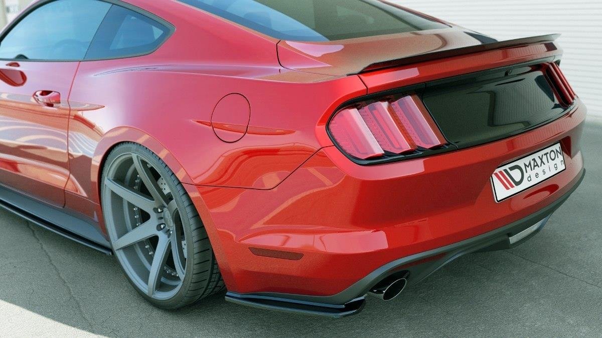Ford Mustang Mk6 - Heck Flaps