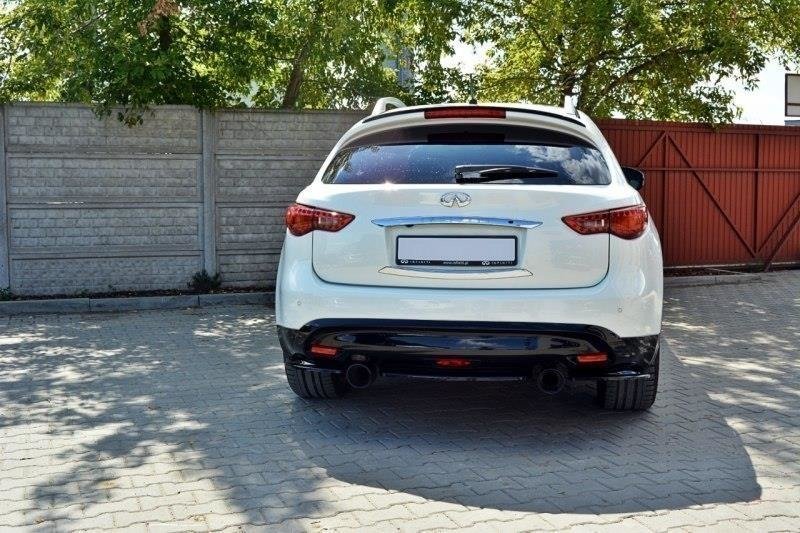 Infiniti QX70 - Heck Ansatz