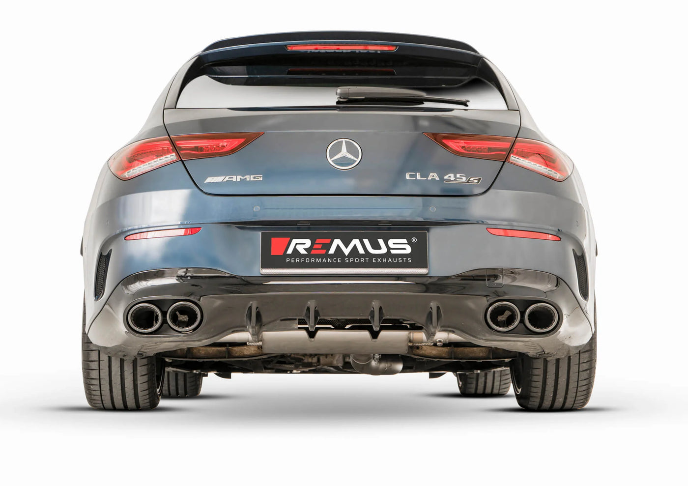 Mercedes-Benz AMG mit Remus Auspuffanlage