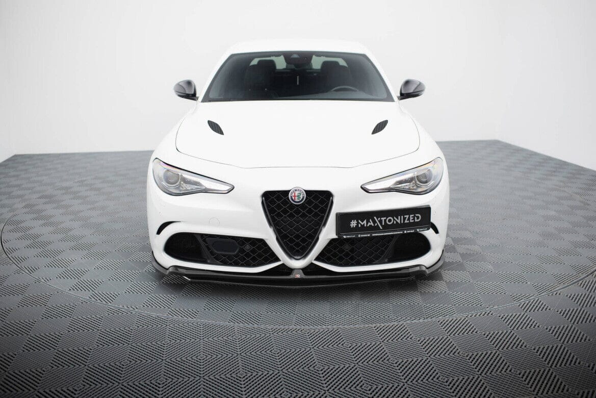 Alfa Romeo Giulia Quadrifoglio Frontspoiler Maxton Design 