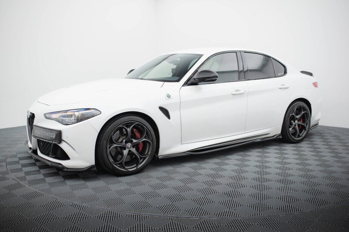 Alfa Romeo Giulia Quadrifoglio Seitenschweller Maxton Design 