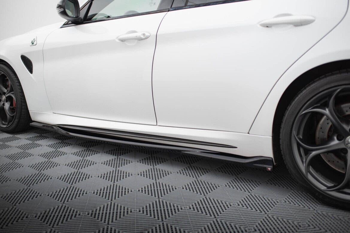 Alfa Romeo Giulia Quadrifoglio Seitenschweller Maxton Design 