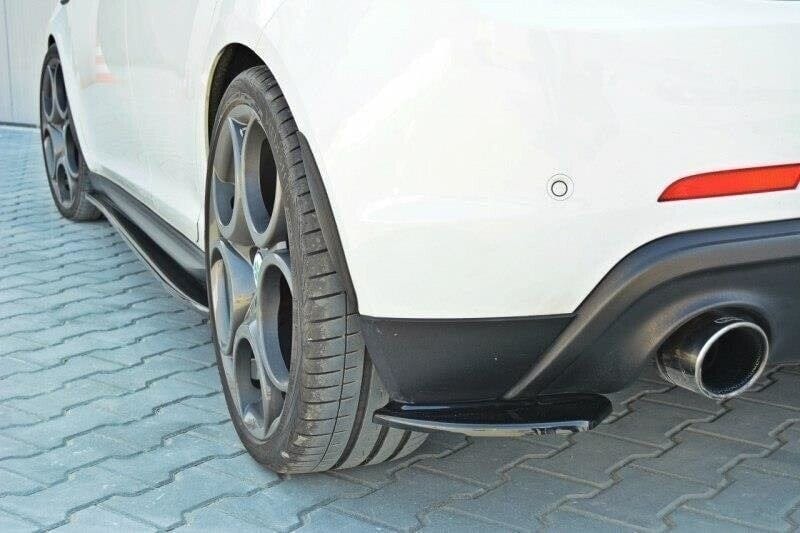 Alfa Romeo Giulietta Zender Heck Ansatz Flaps Maxton Design 