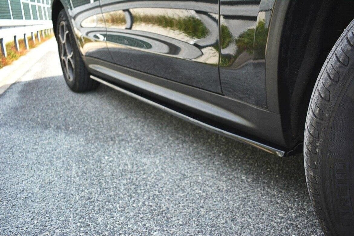 Alfa Romeo Stelvio Seitenschweller Maxton Design 