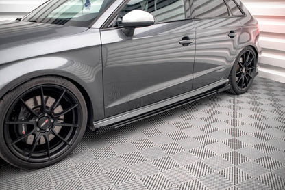 Audi A3 8V S-Line Sportback Street Pro Seitenschweller + Flaps Maxton Design 