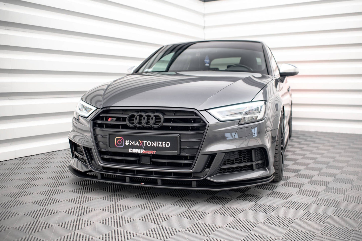 Audi A3 8V S-Line Sportback Street Pro Splitter Maxton Design 