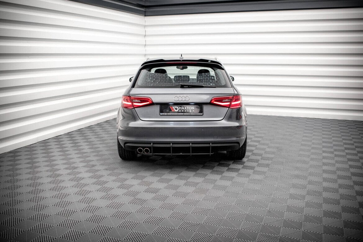 Audi A3 8V Sportback Vorfacelift Street Pro Heckschürze Ansatz Diffusor Schwarz Maxton Design 