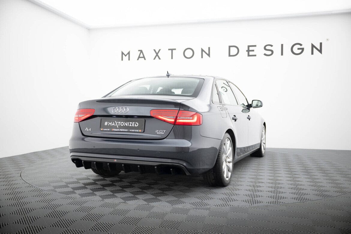 Audi A4 B8 Facelift Avant Heck Diffusor (Version ohne Auspuff) Maxton Design 