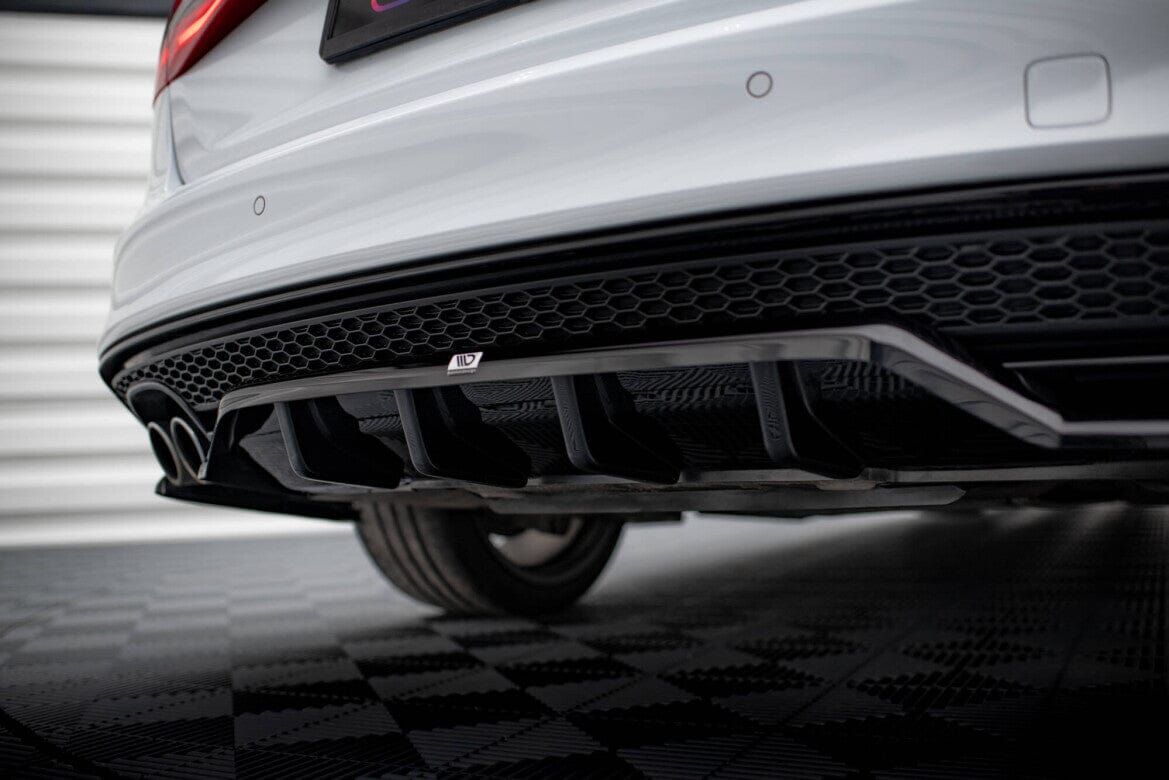 Audi A4 B8 Facelift Competition DTM Optik Heck Ansatz Maxton Design 