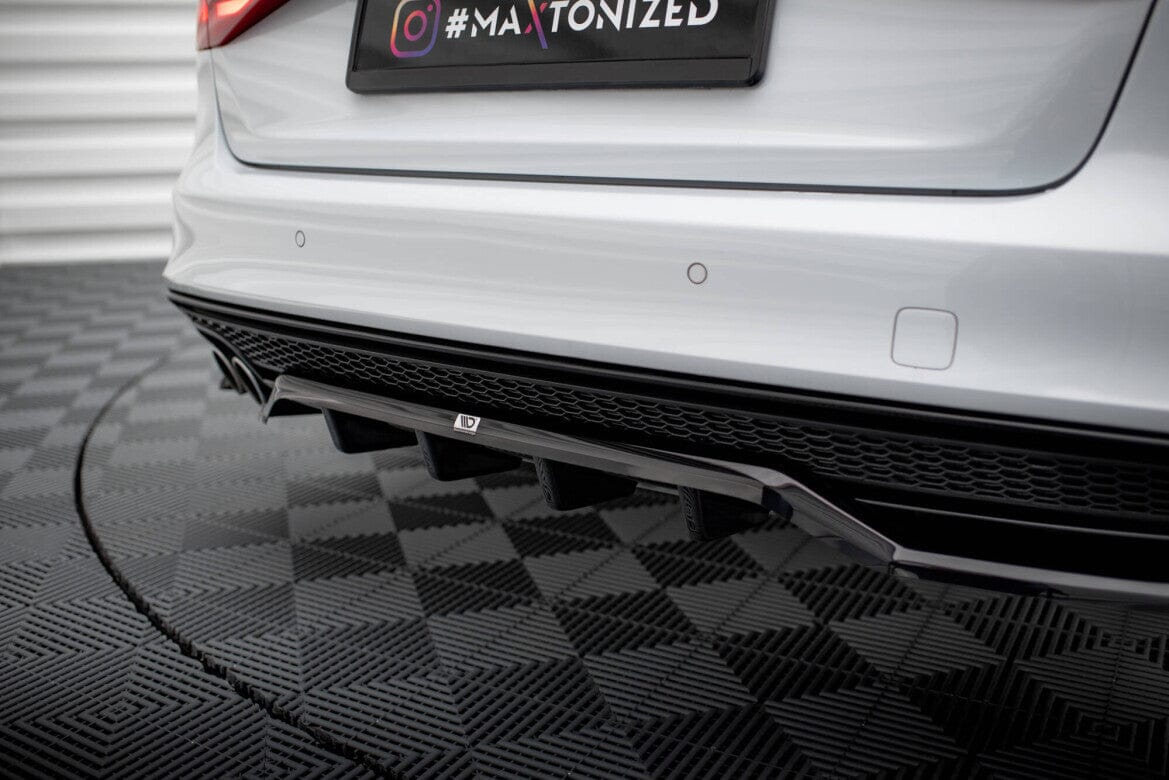 Audi A4 B8 Facelift Competition DTM Optik Heck Ansatz Maxton Design 