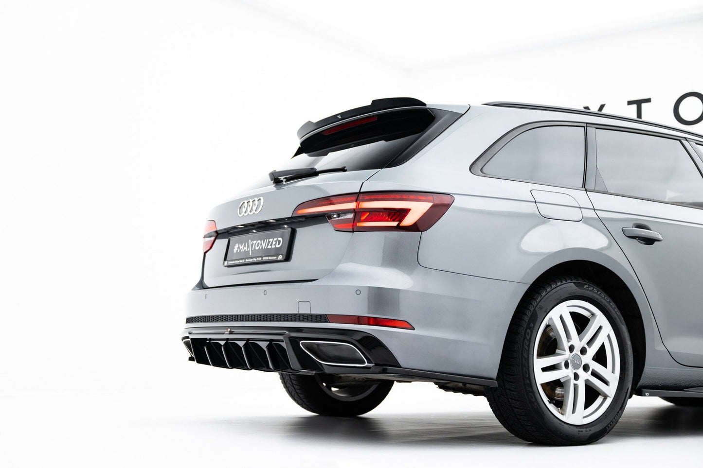 Audi A4 B9 Avant Heck Ansatz Maxton Design 
