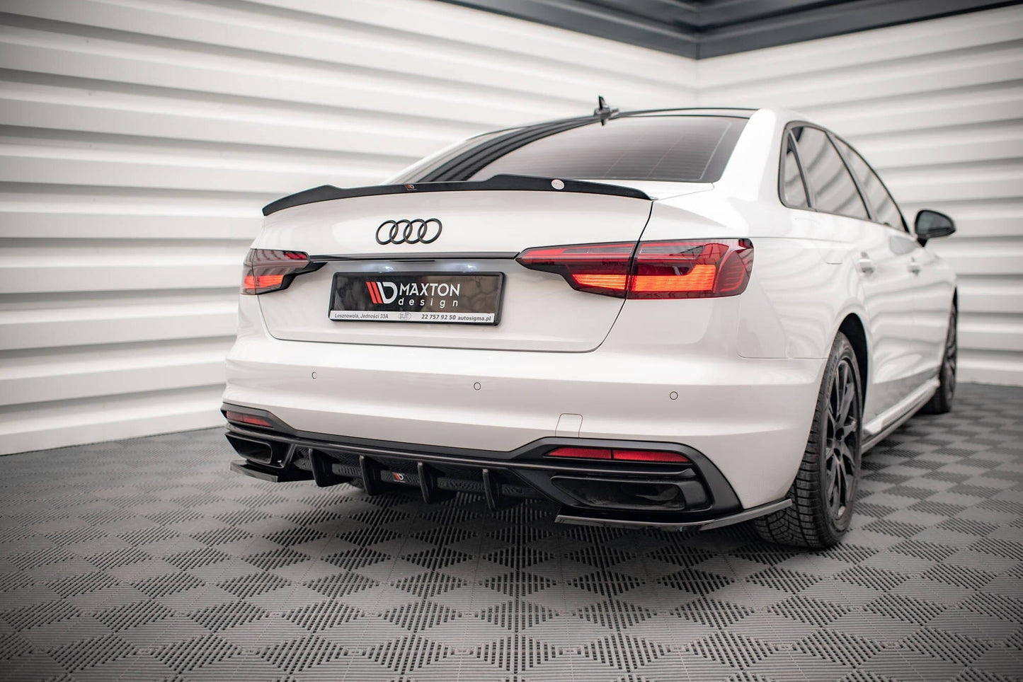 Audi A4 B9 Facelift Limousine Heckansatz Maxton Design 