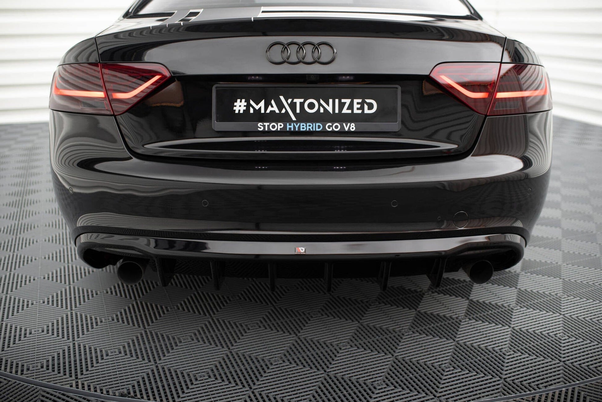 Audi A5 8T S-Line Cabrio Heck Diffusor O-O Maxton Design 
