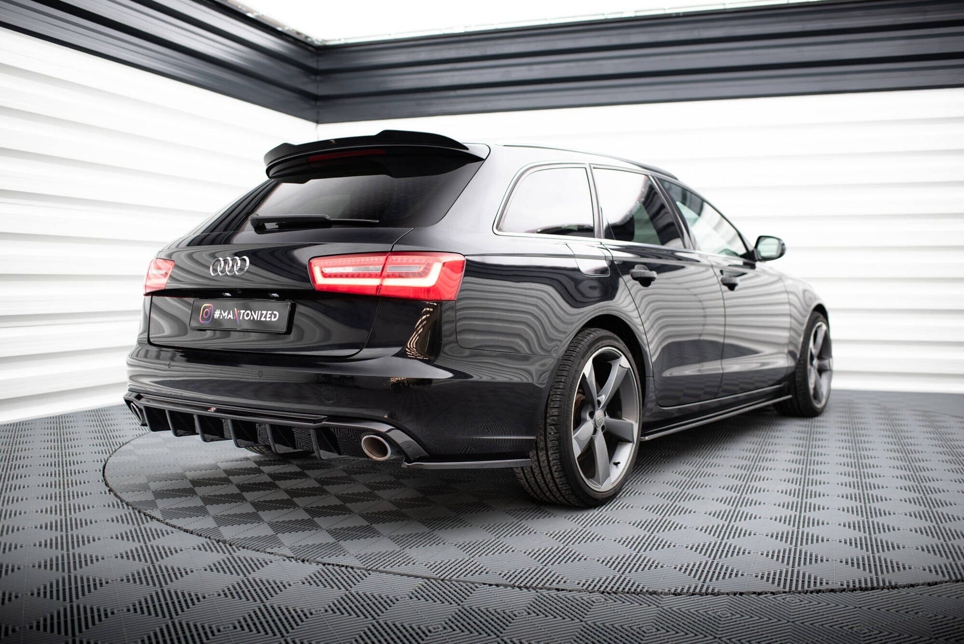 Audi A6 C7 Heck Flaps V.3 Maxton Design 
