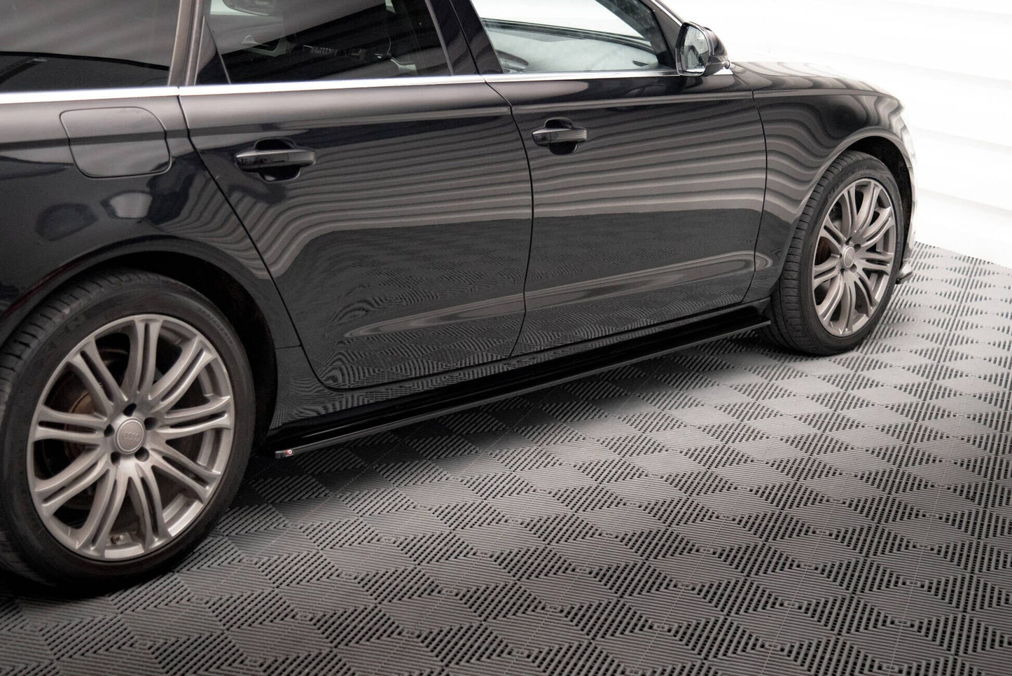 Audi A6 C7 Seitenschweller V.1 Maxton Design 