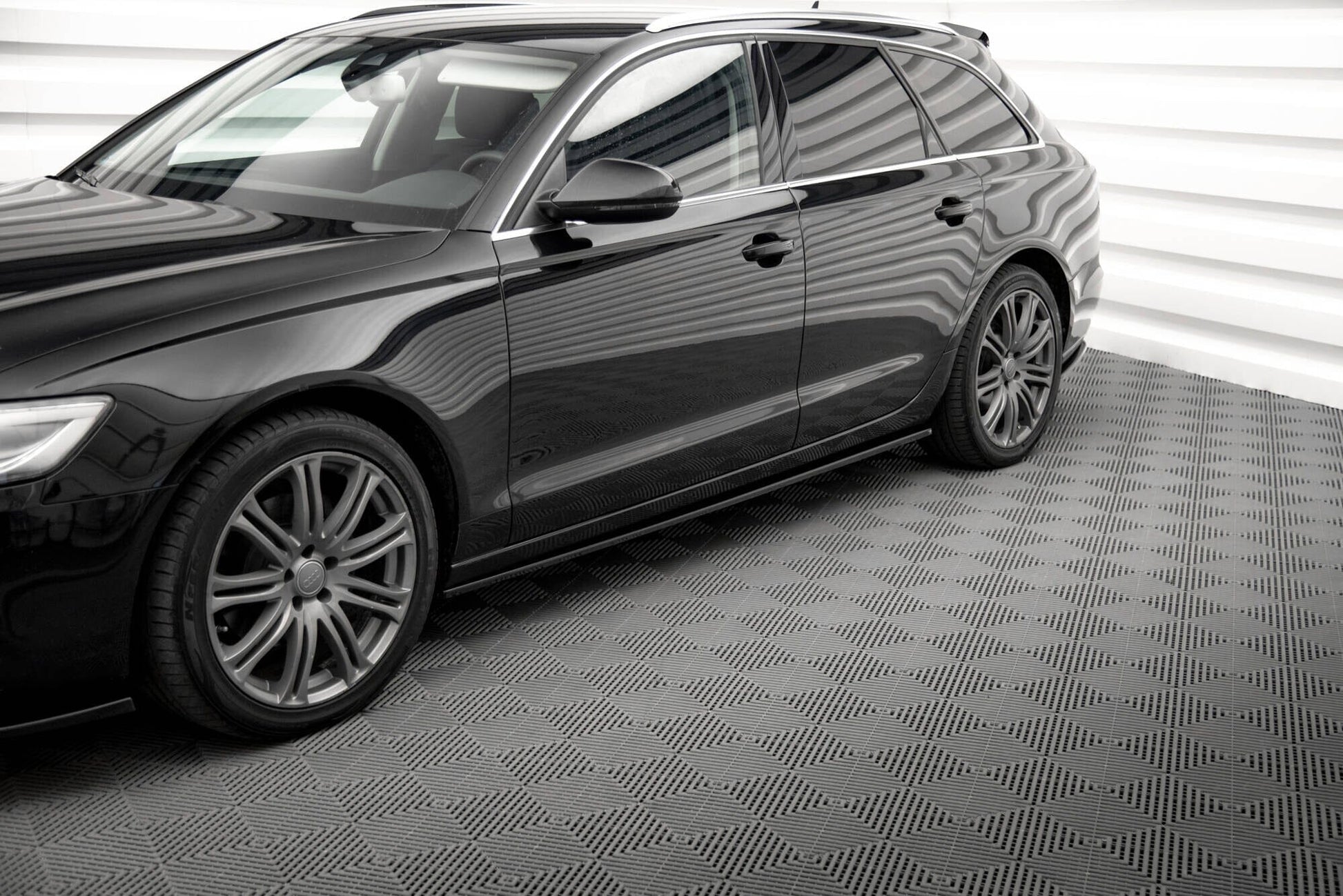 Audi A6 C7 Seitenschweller V.2 Maxton Design 