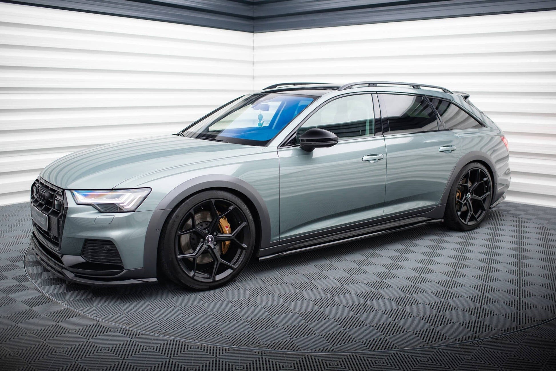 Audi A6 C8 Allroad Seitenschweller Maxton Design 