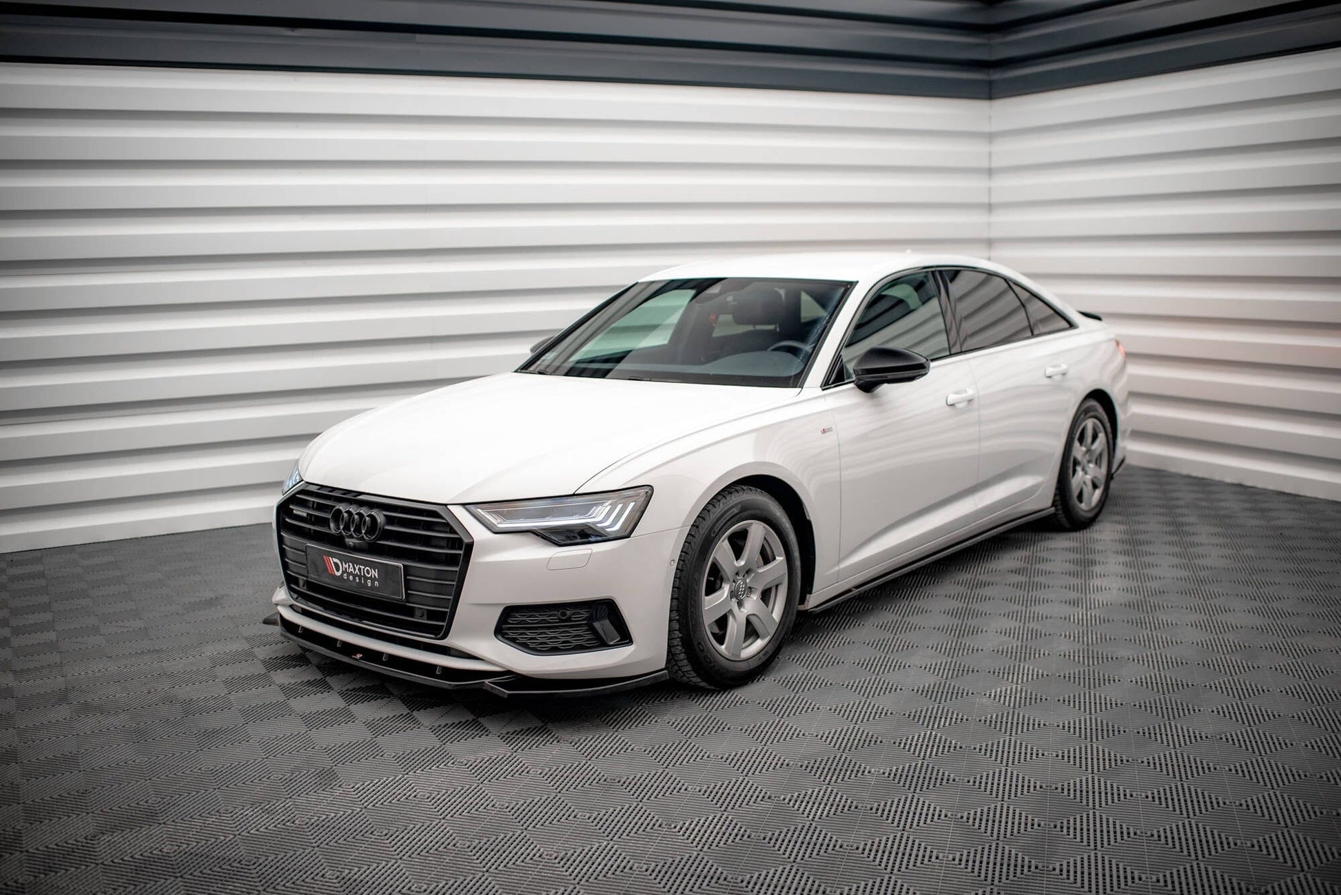 Audi A6 C8 Seitenschweller Maxton Design 