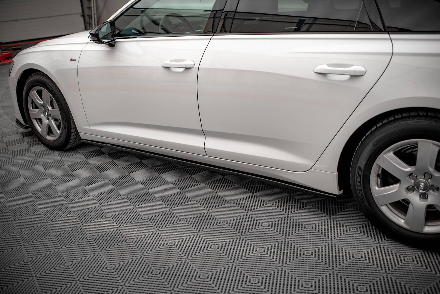 Audi A6 C8 Seitenschweller Maxton Design 
