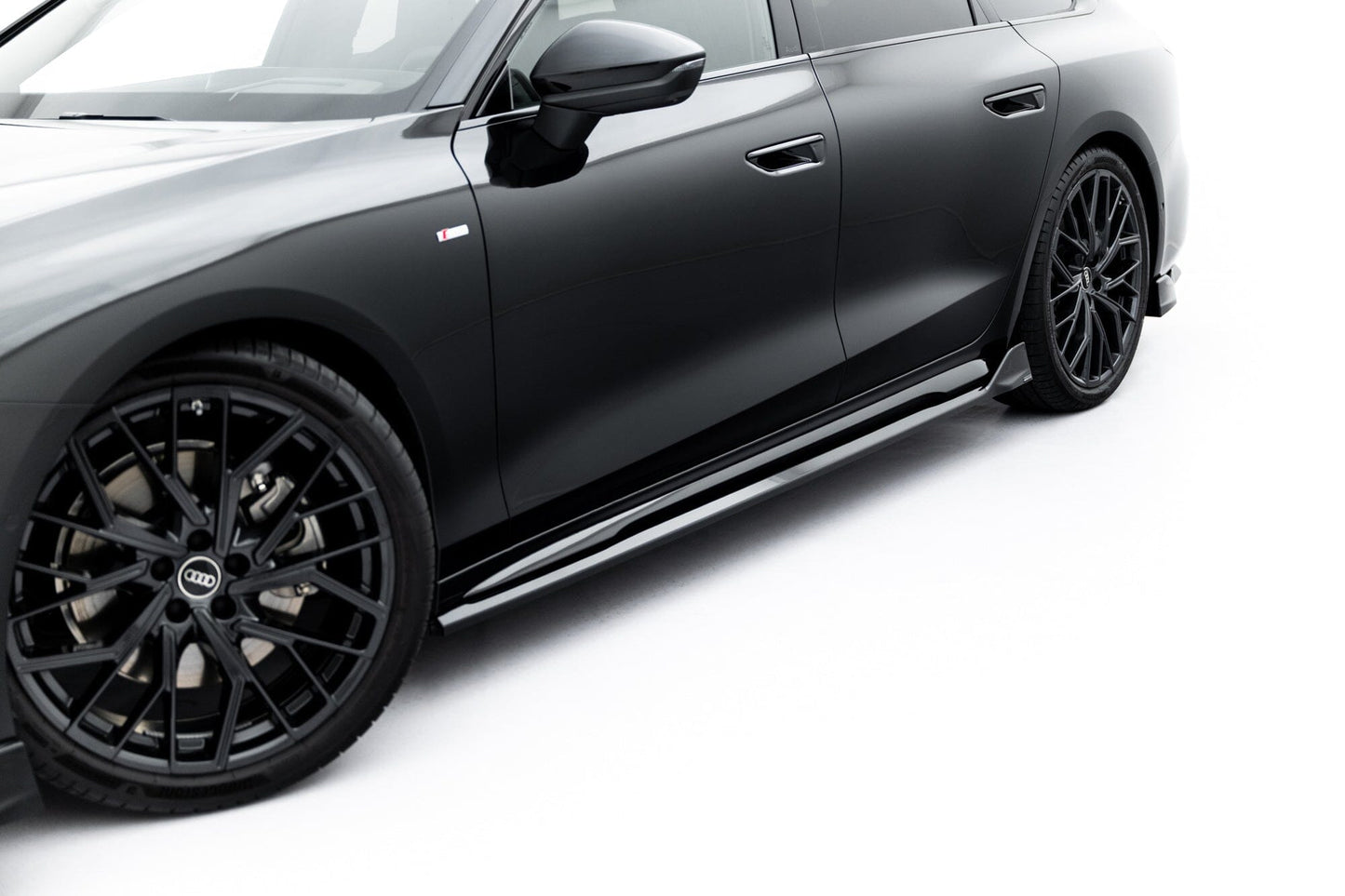 Audi A6 C9 S-Line Seitenschweller V.2 Maxton Design 