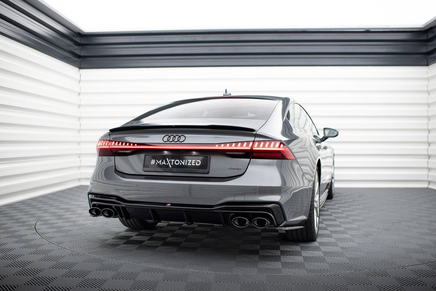Audi A7 C8 Facelift S-Line Heck Diffusor OO-OO Maxton Design 