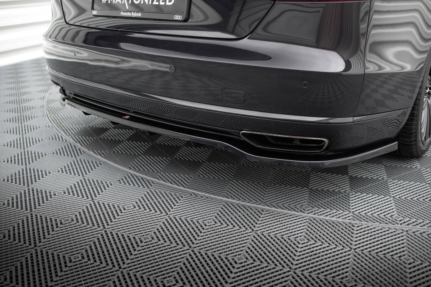 Audi A8 D4 Facelift Heck Ansatz Maxton Design 
