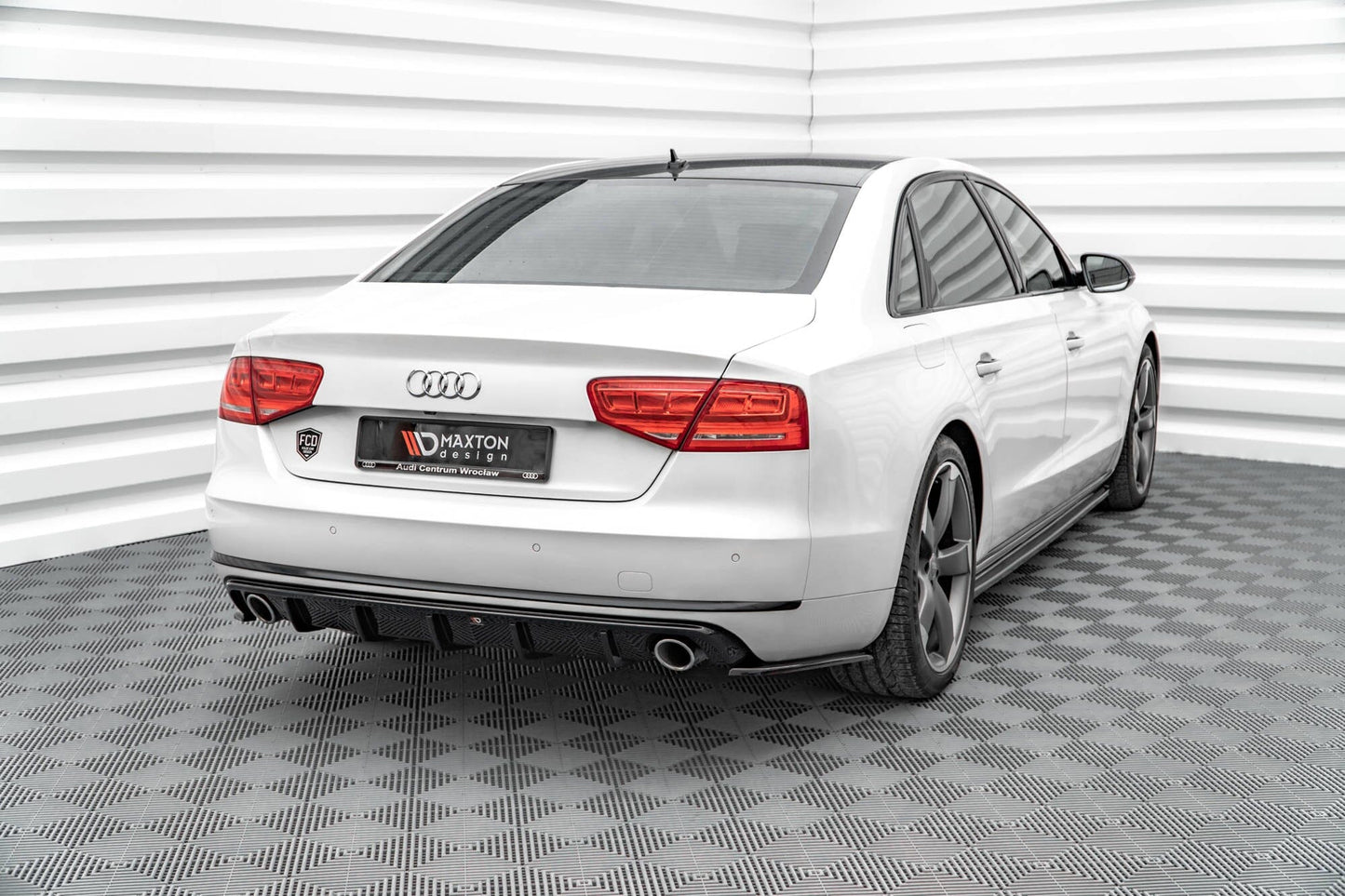 Audi A8 D4 Heck Diffusor Maxton Design 