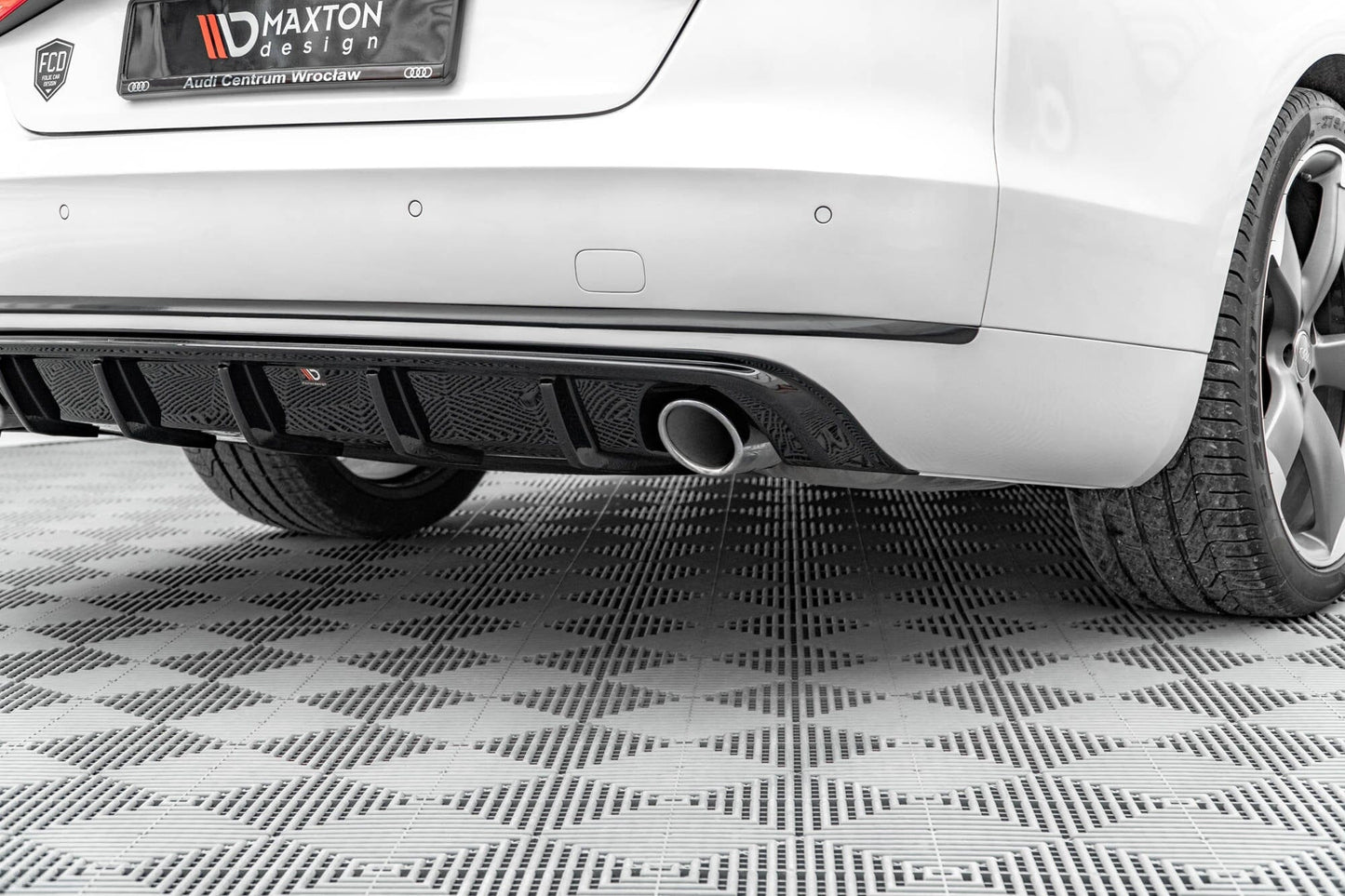 Audi A8 D4 Heck Diffusor Maxton Design 