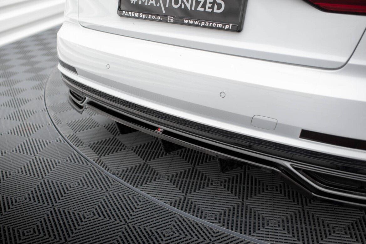 Audi A8 D5 S-Line Heck Ansatz Maxton Design 