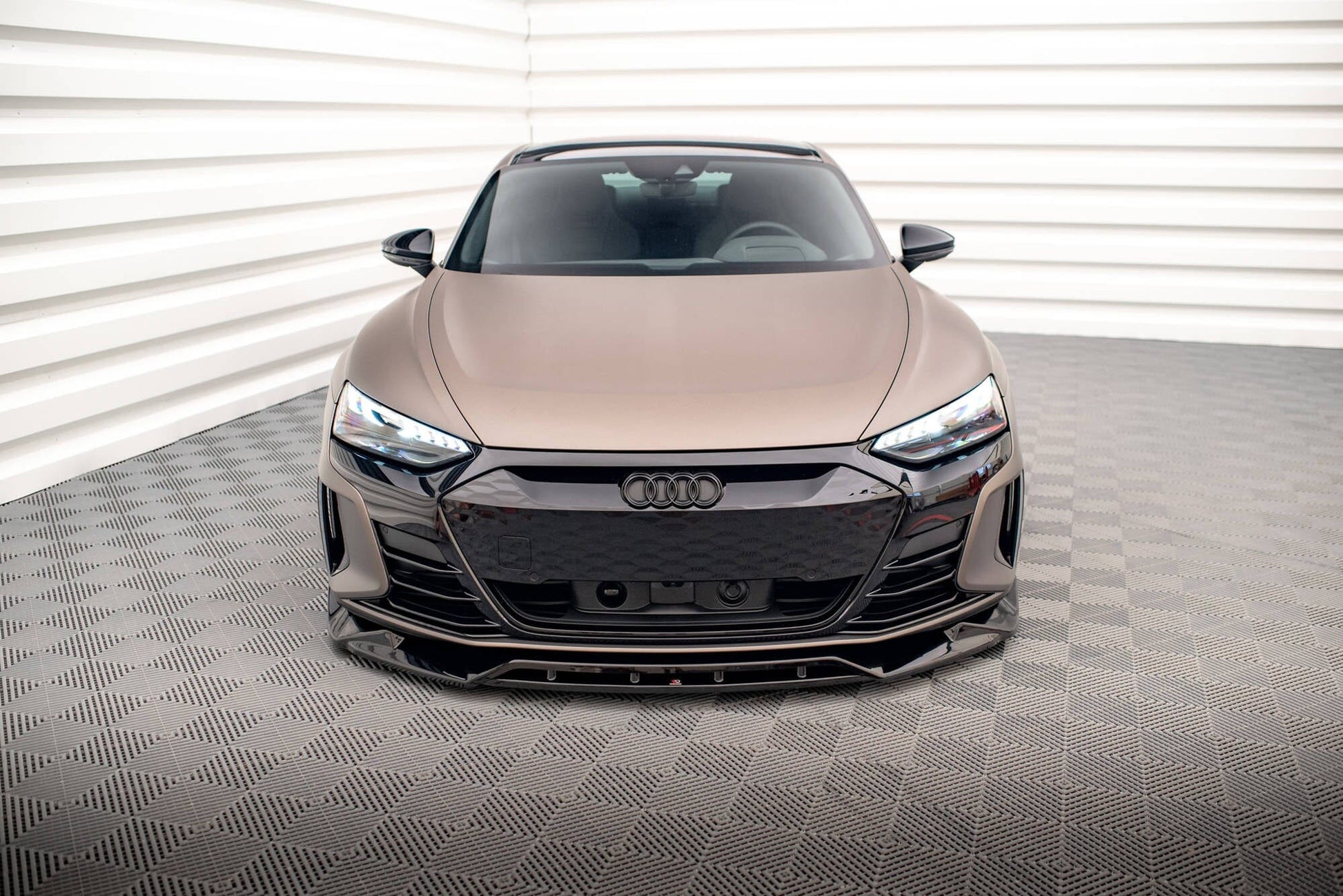 Audi E-Tron GT - Frontspoiler - Frontlippe V.2 Maxton Design 
