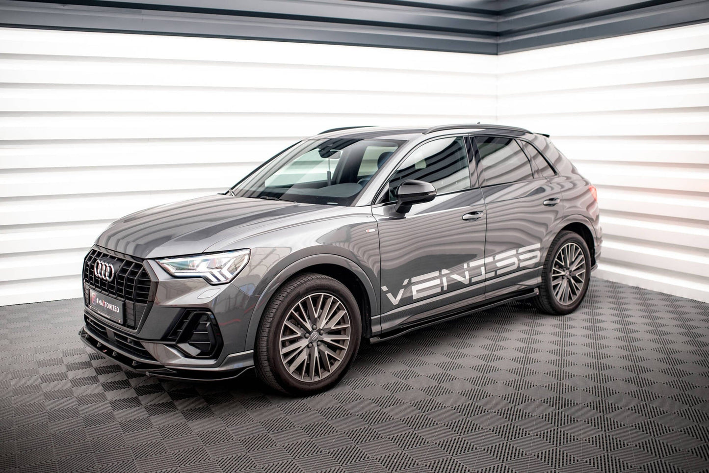 Audi Q3 F3 S-Line - Seitenschweller V.1 Maxton Design 