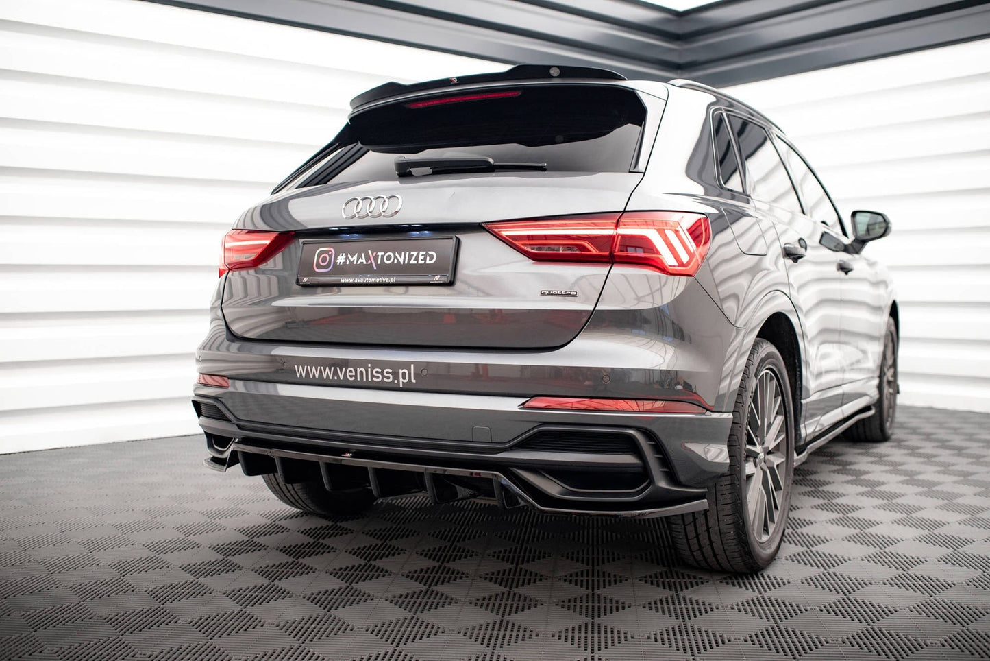 Audi Q3 F3 S-Line SUV - Heck Ansatz Maxton Design 