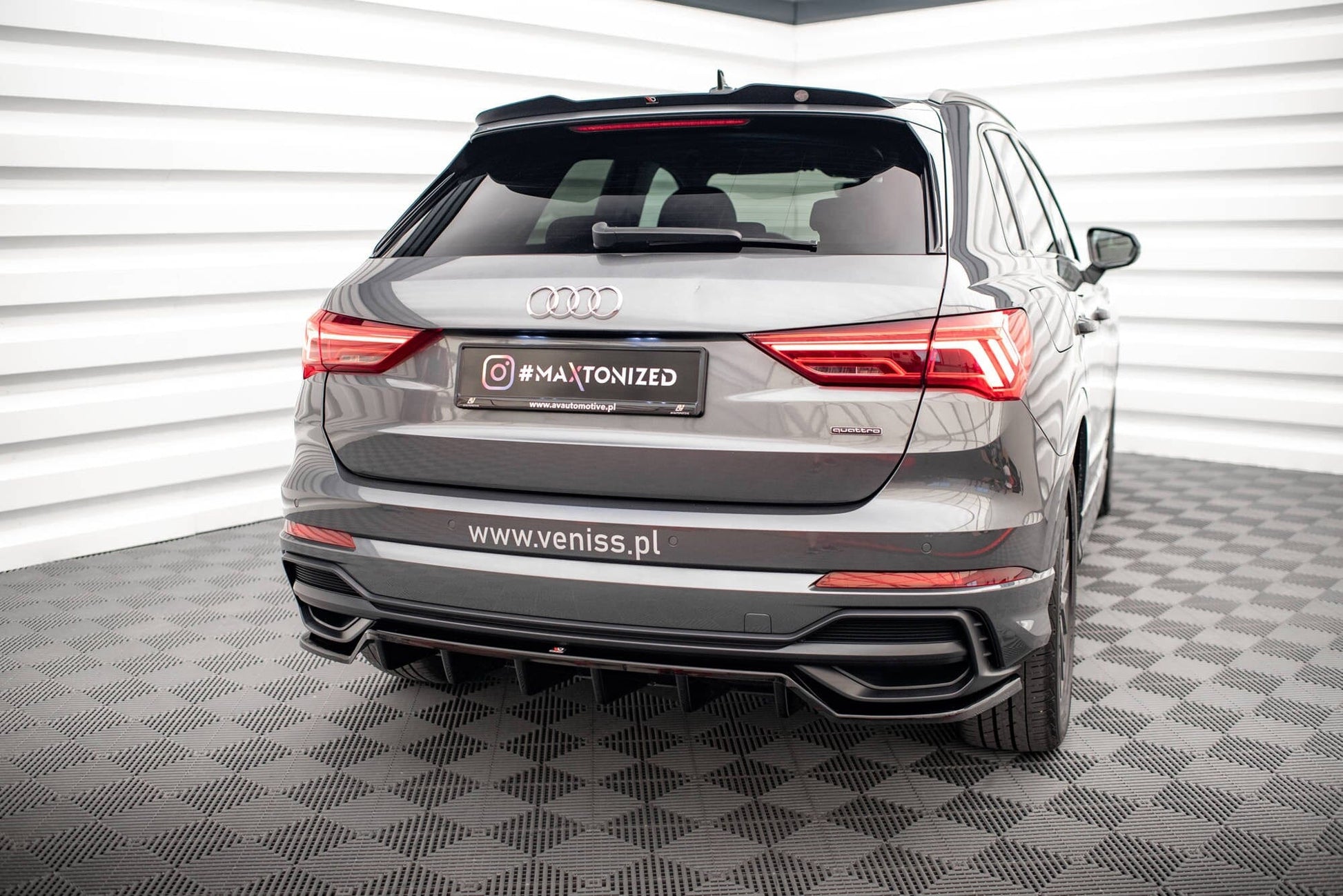 Audi Q3 F3 S-Line SUV - Heck Dachspoiler Maxton Design 