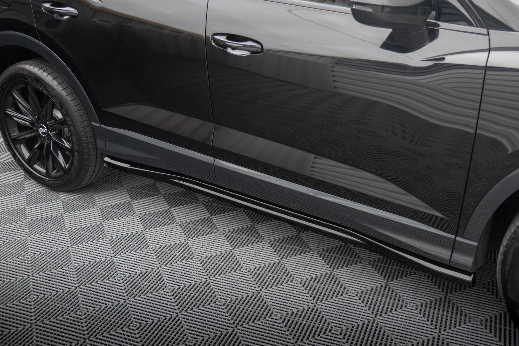 Audi Q3 Sportback F3 - Seitenschweller Maxton Design 