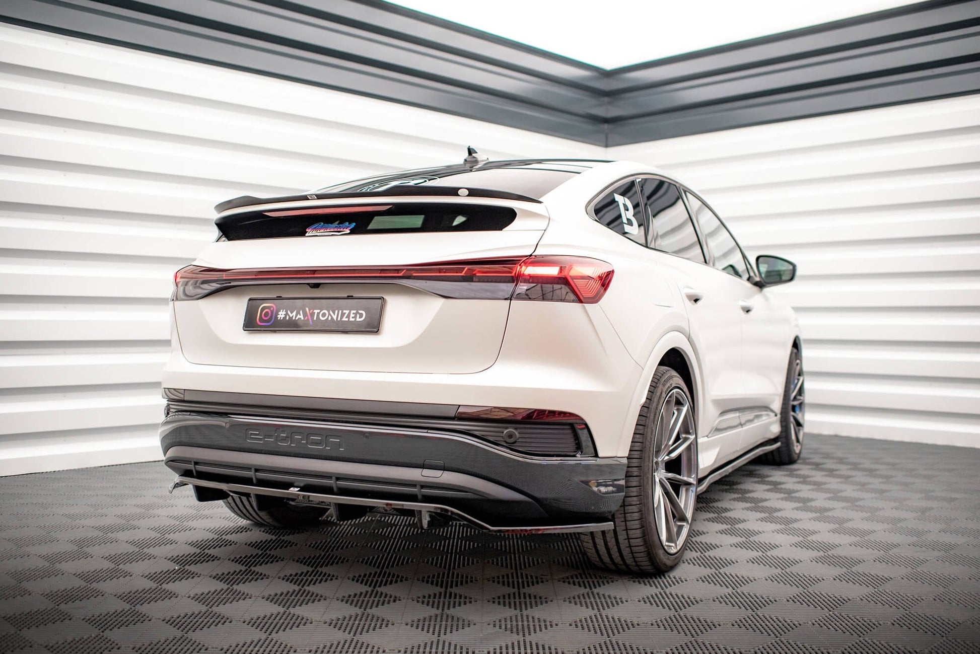 Audi Q4 e-tron Mk1 - Heck Ansatz Maxton Design 