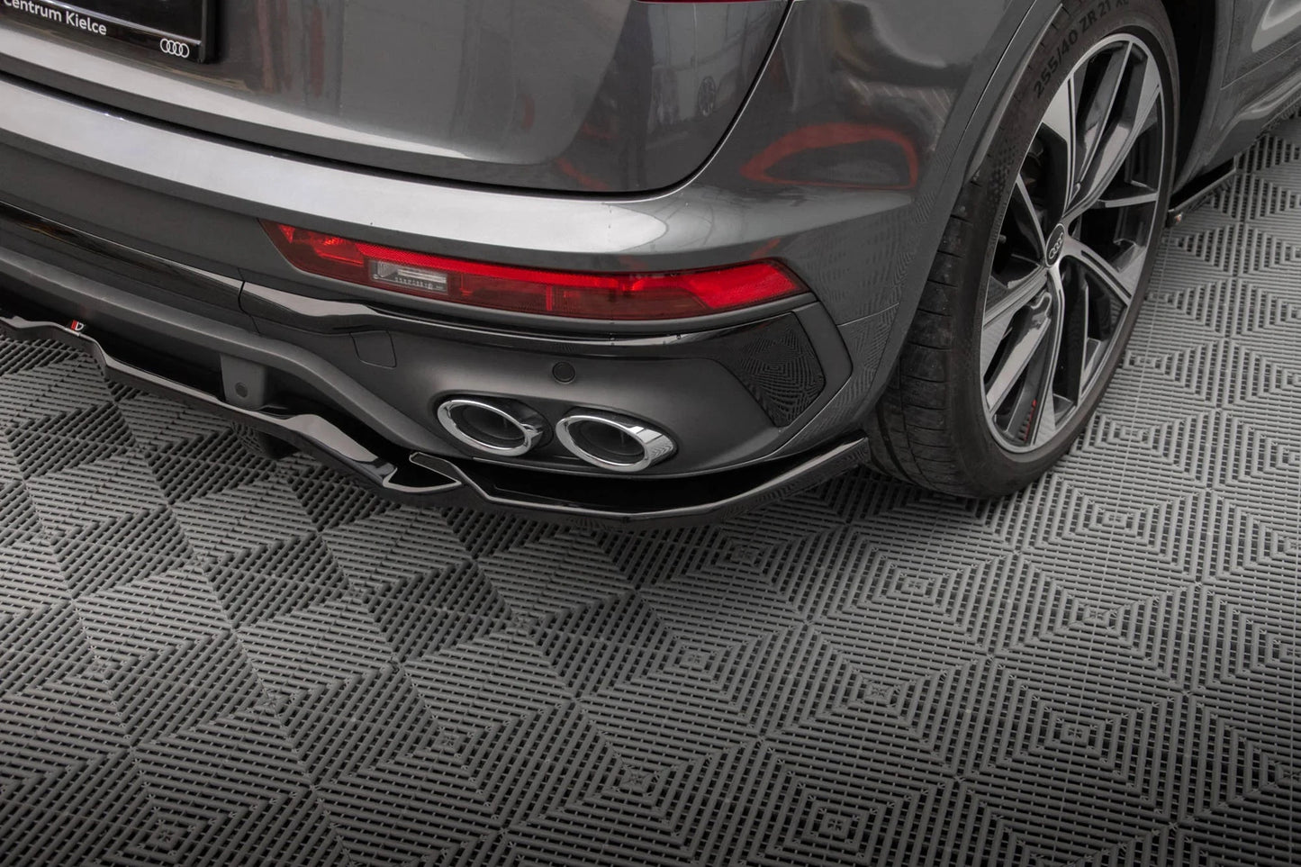 Audi Q5 FY S-Line - Heck Ansatz Maxton Design 