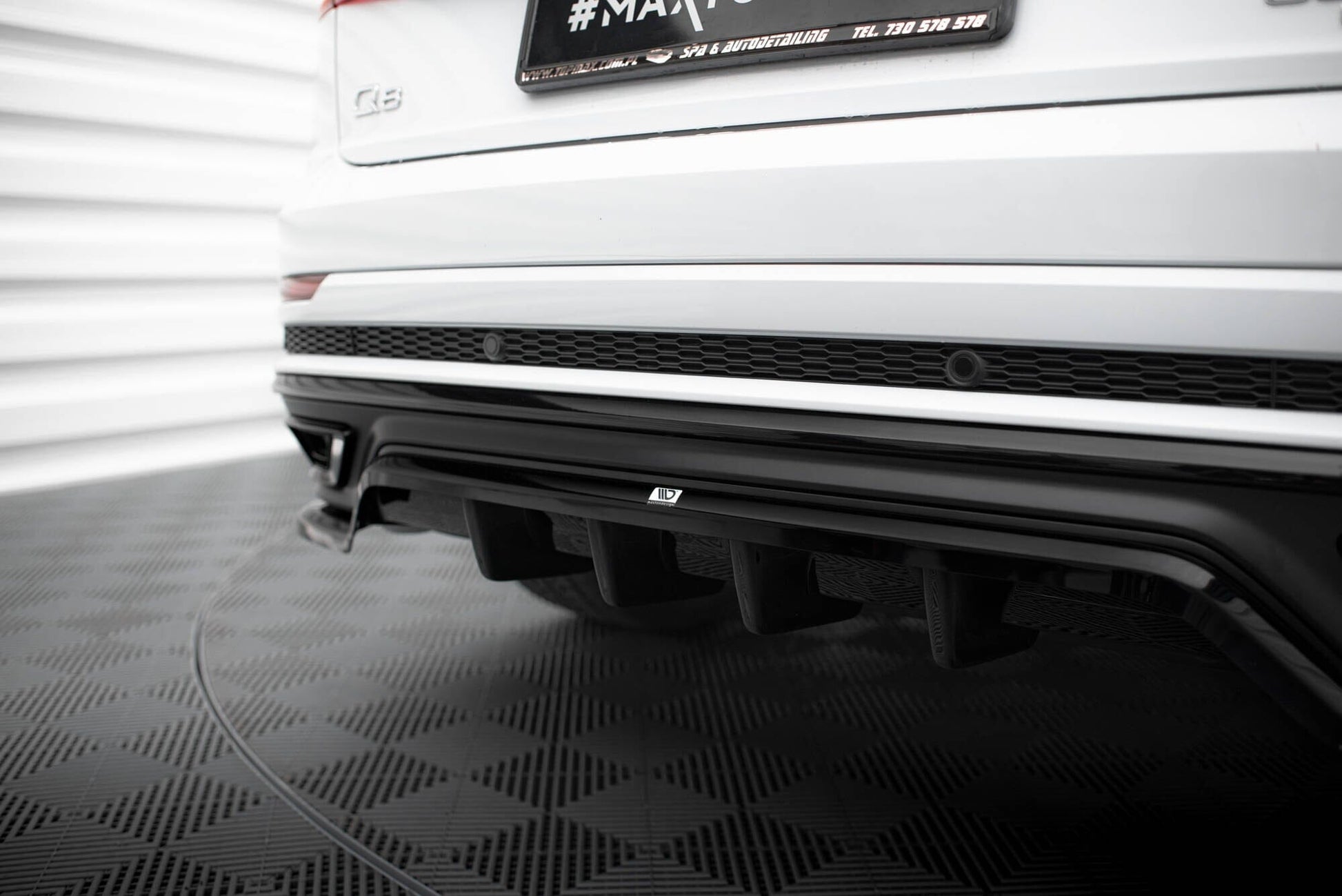 Audi Q8 4M S-Line - Heck Ansatz Maxton Design 