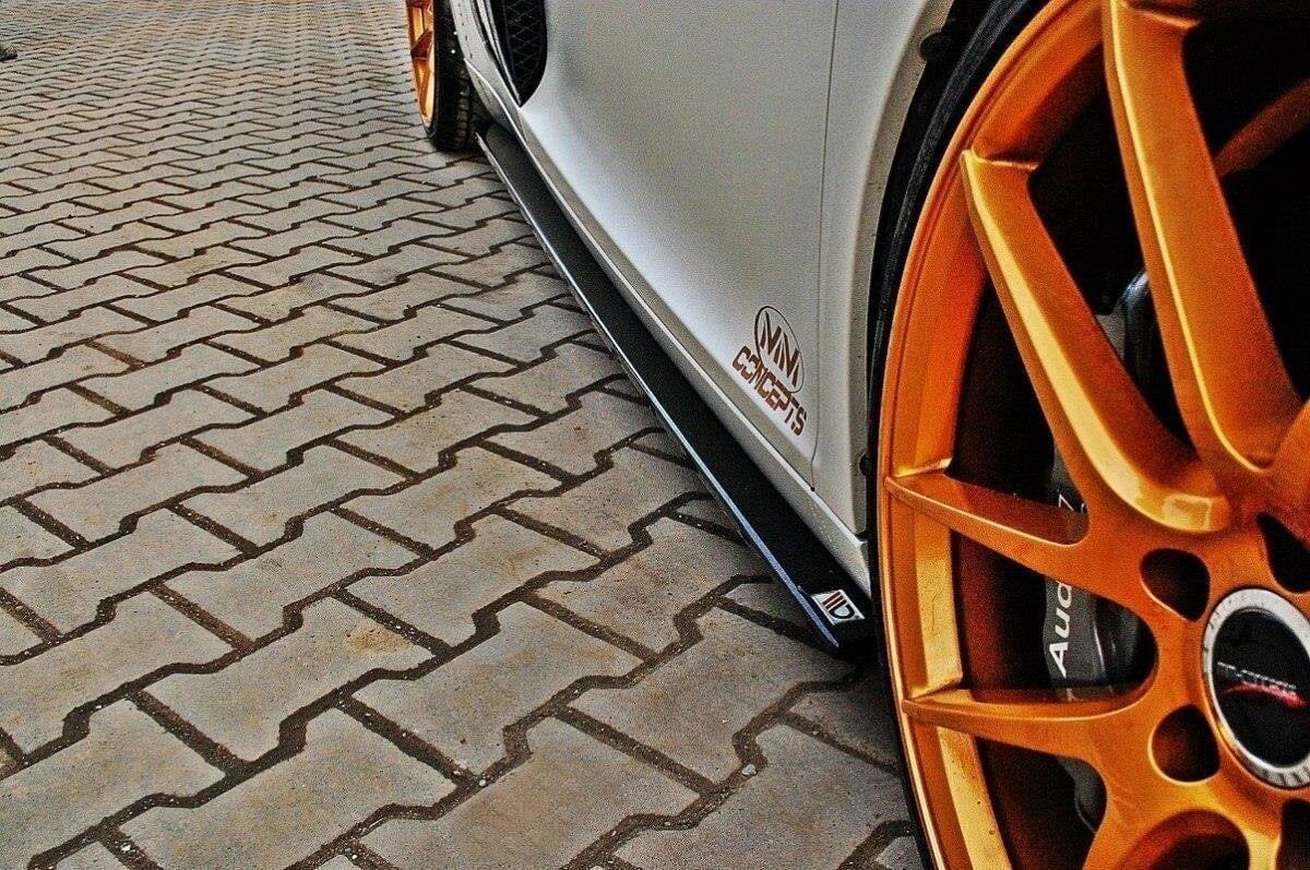 Audi R8 MK1 - Seitenschweller Maxton Design 