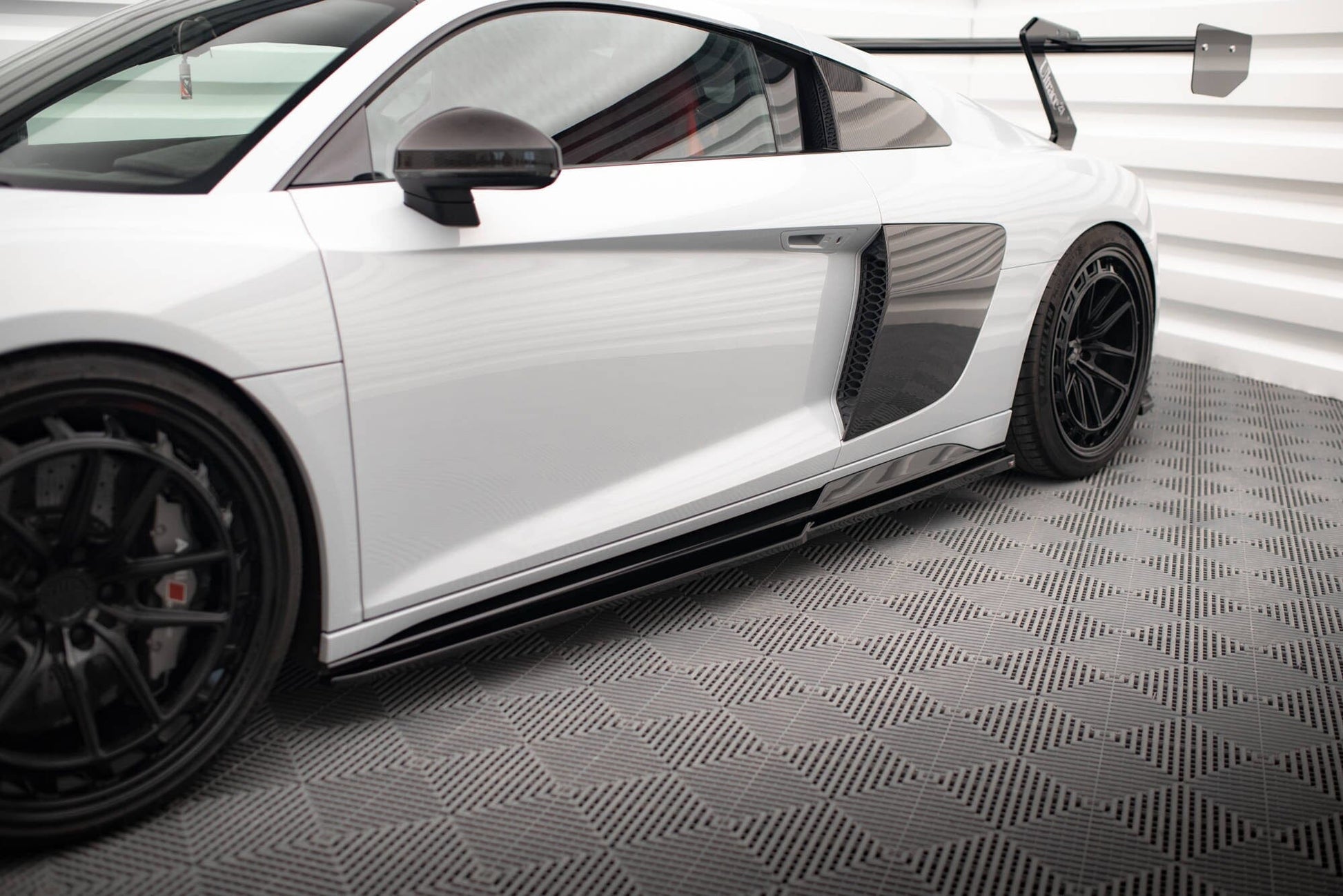 Audi R8 MK2 Facelift - Seitenschweller V.2 Maxton Design 