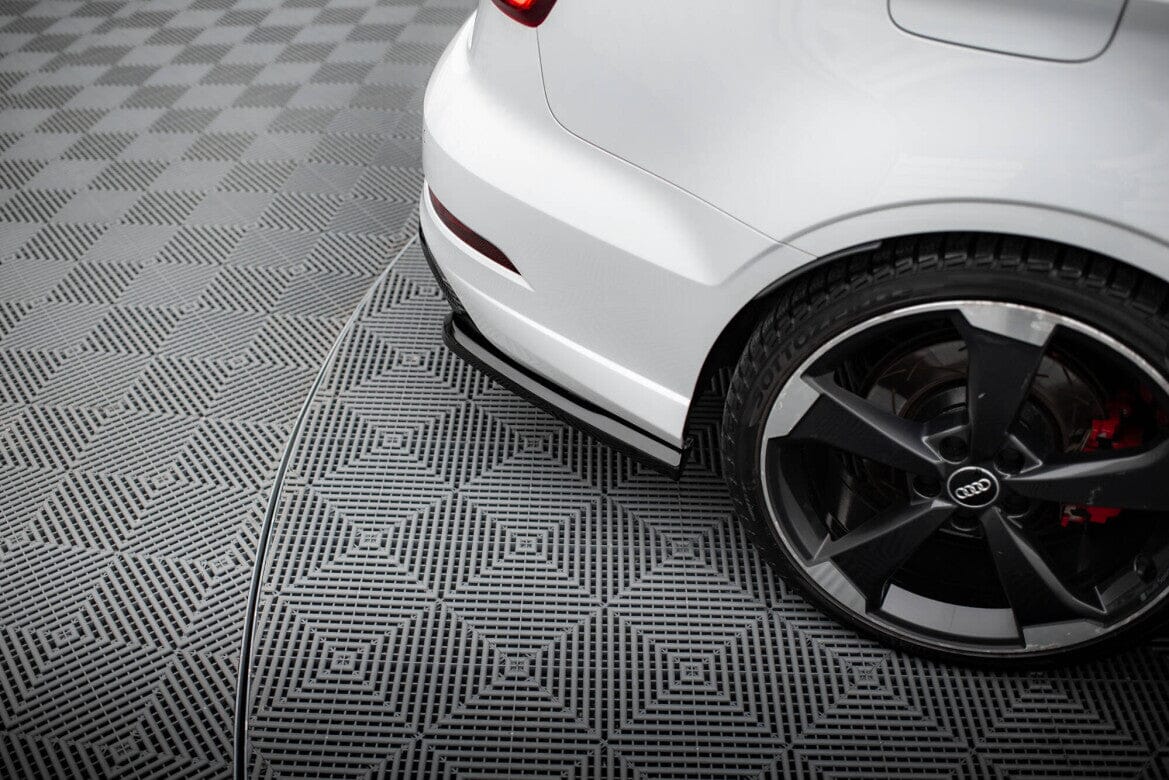 Audi RS3 8V Facelift Limousine Heck Flaps V.2 Maxton Design 