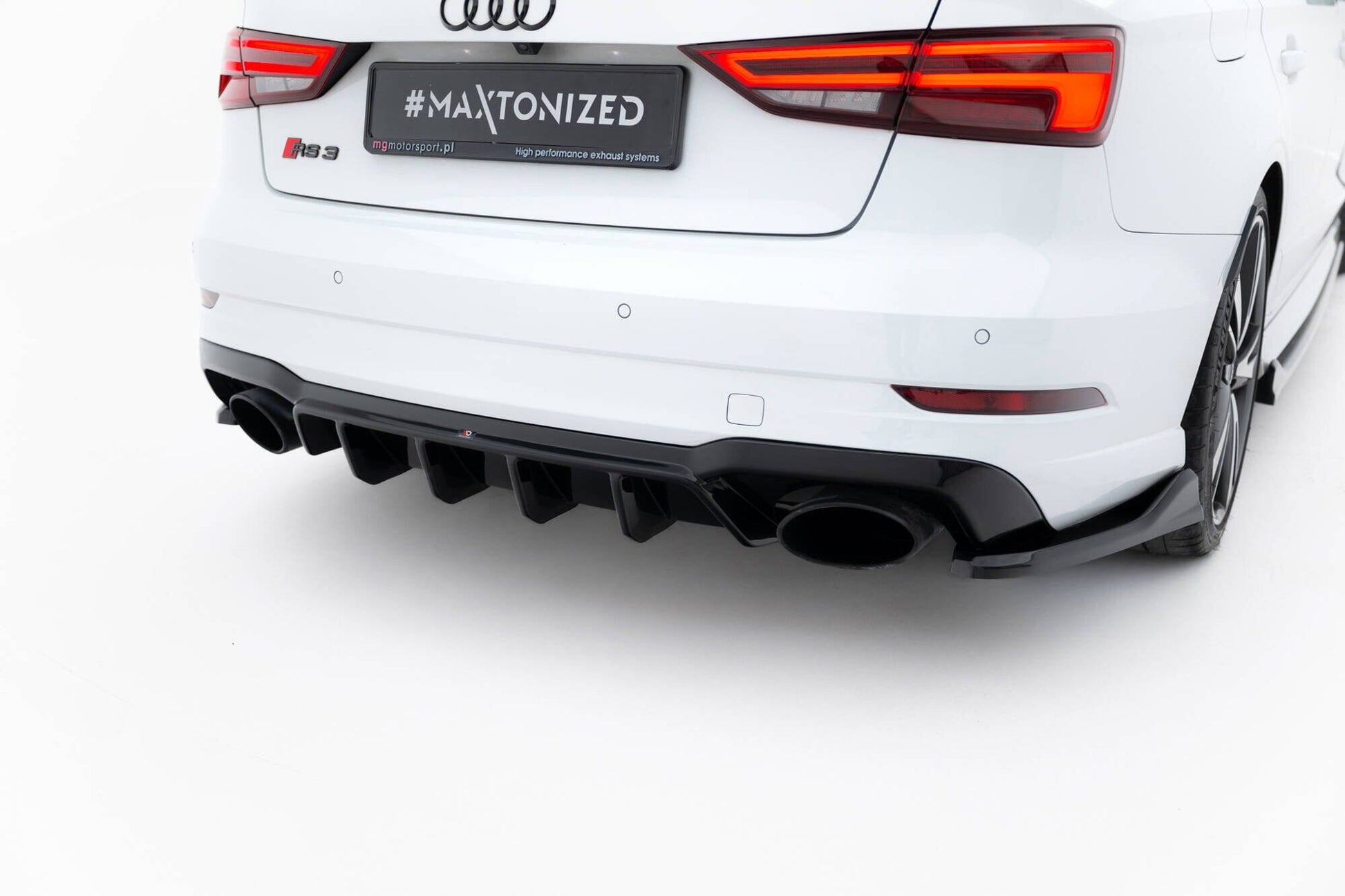 Audi RS3 8V Facelift Limousine - Maxton Design Bodykit Set Maxton Design 