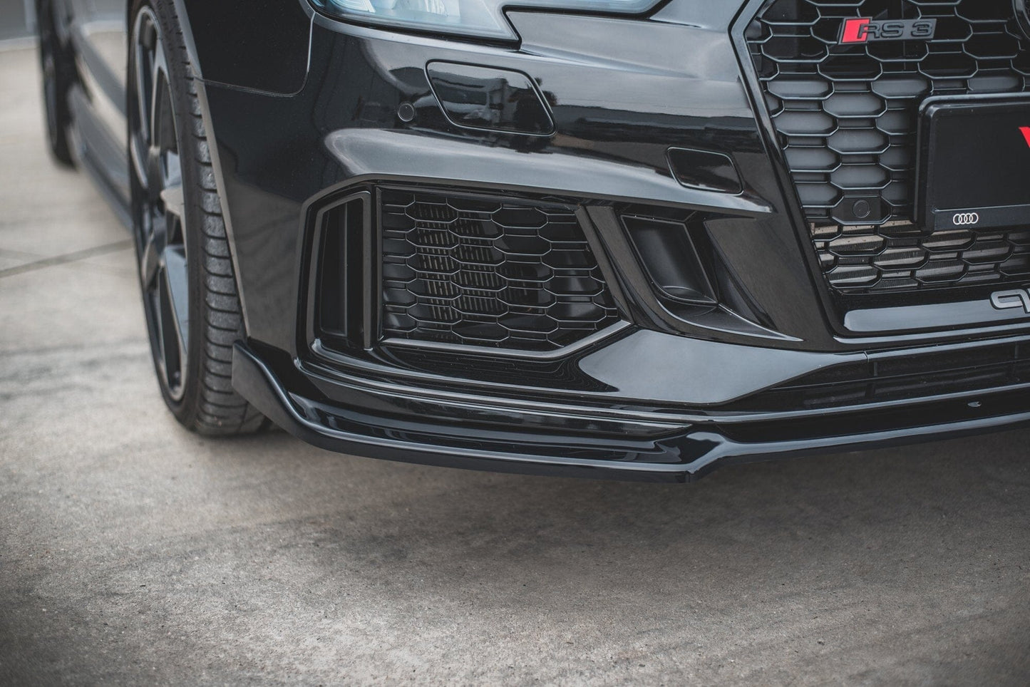 Audi RS3 8V Facelift Sportback Frontspoiler - Frontlippe V.3 Maxton Design 
