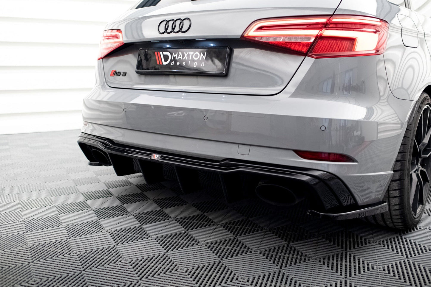 Audi RS3 8V Facelift Sportback Heck Diffusor O__O Maxton Design 