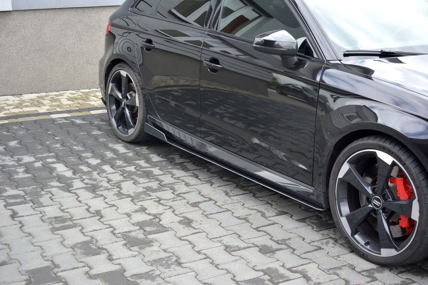 Audi RS3 8V Facelift Sportback Sport Seitenschweller V.2 Maxton Design 