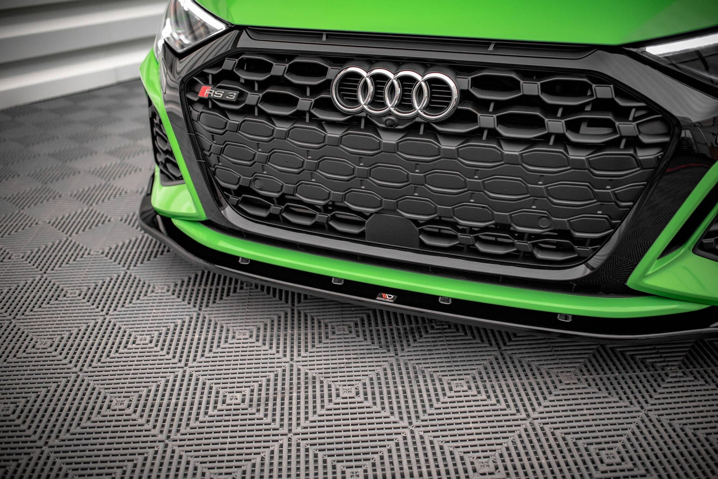 Audi RS3 8Y Vorfacelift Limousine Frontspoiler - Frontlippe V.2 Maxton Design 